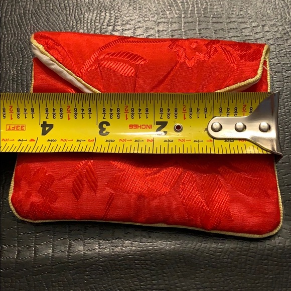 Vintage keepsake or jewelry pouch - Picture 4 of 11